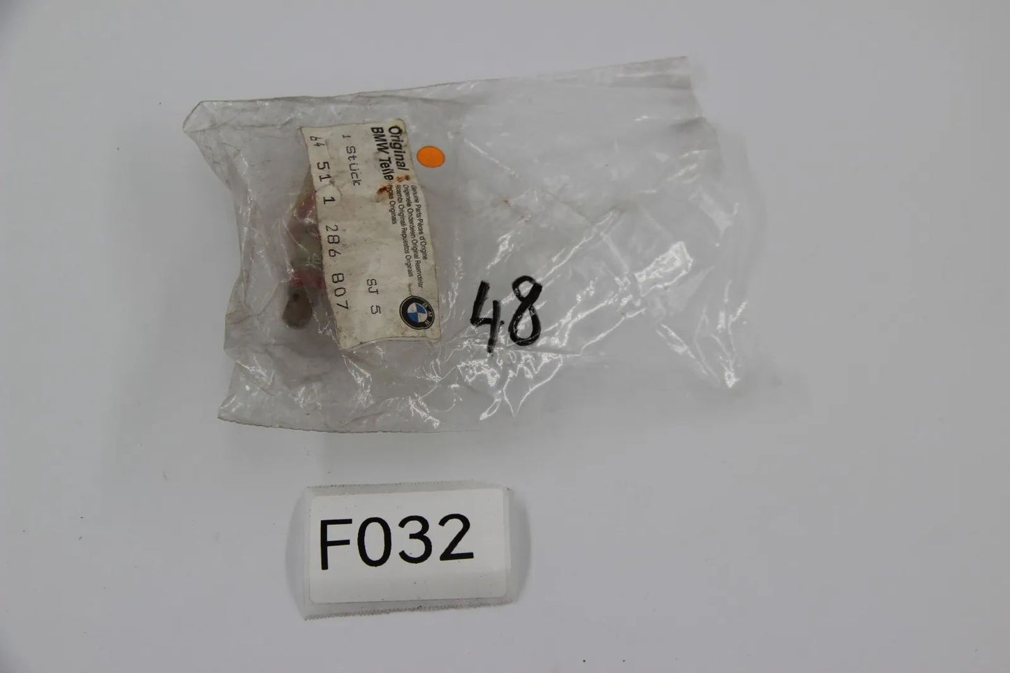 Original BMW E21 E30  E12 E28  Ventil Leerlaufanhebung  64511286807