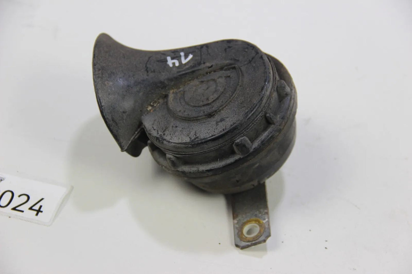 Original BMW E9 3.0 CSI CSL E3 3.0Si Hupe Hella Horn Warnsignal 4453KA