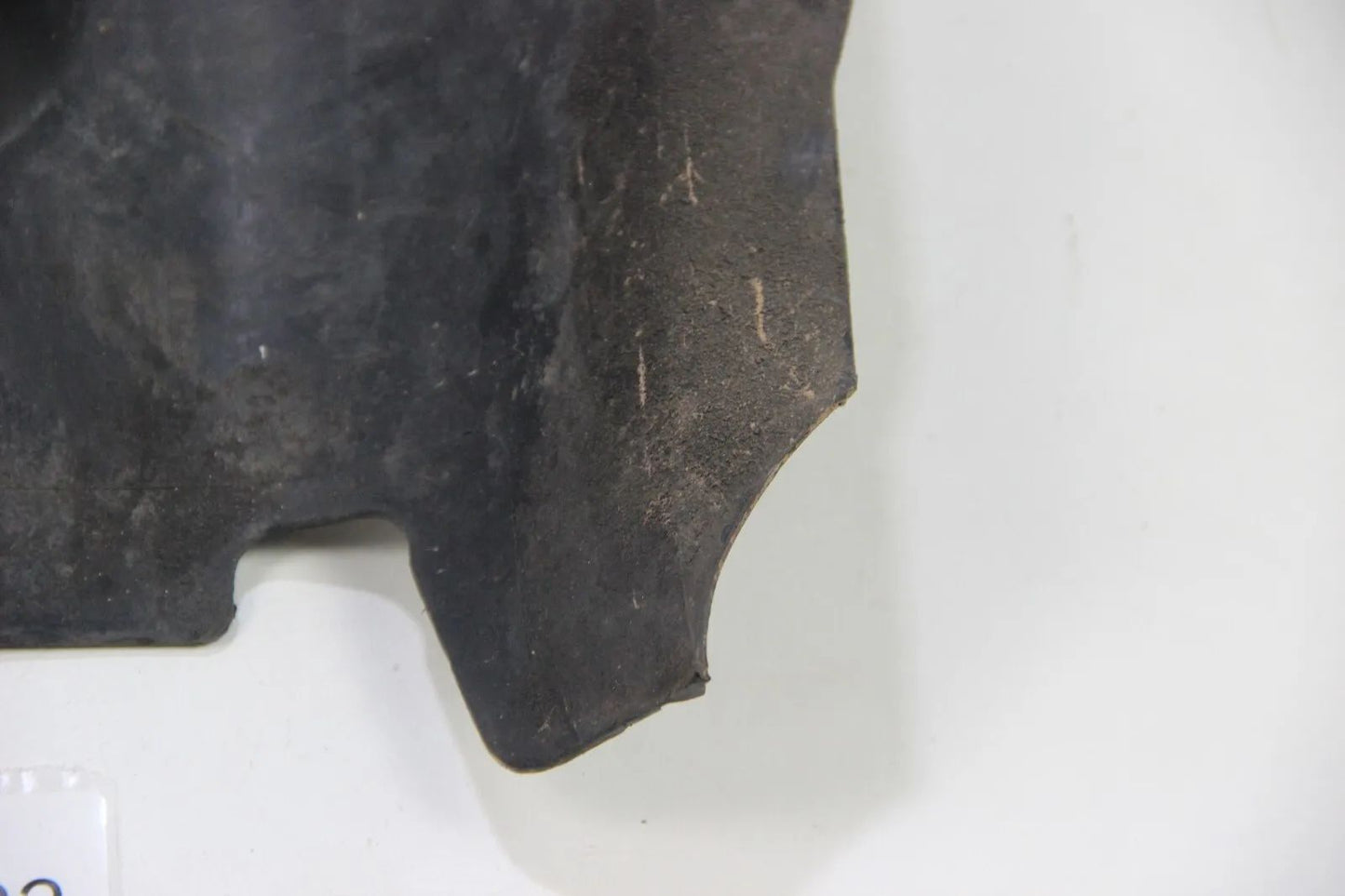 Original BMW  E30 Scheinwerfer Abdeckung Motorraum rechts 51711916194