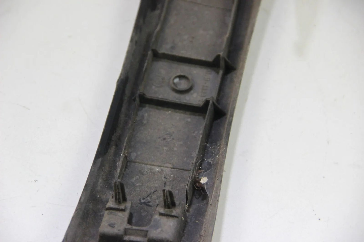 BMW E30 316i-325i VFL Stossstange hinten rechts Ecke Stoßstangenecke 51111888278