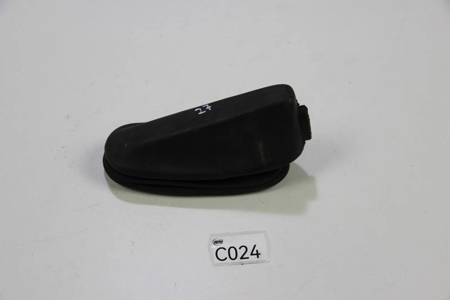 Original BMW E24 635csi E28 5er Gummimatel Handbremse OEM 6er Abdeckung