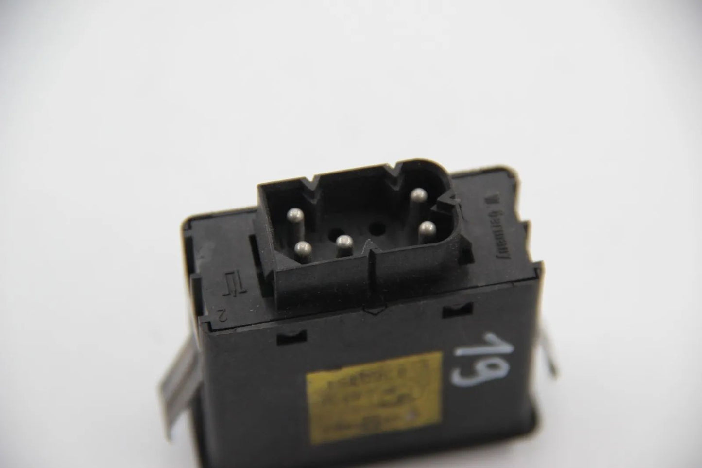 Original BMW E36 3er Compact Schalter Heizbare Heckscheibe 61318360454