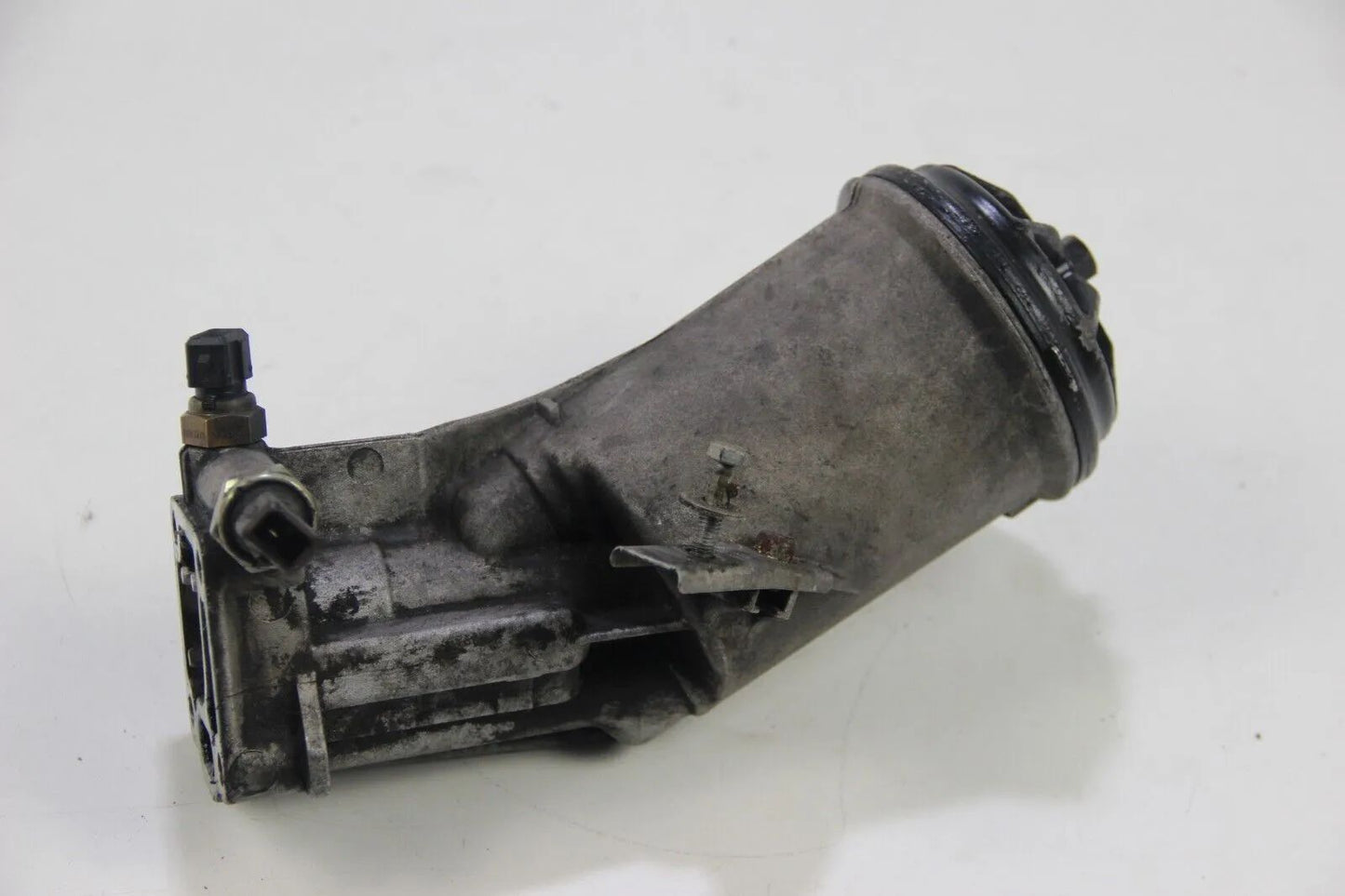 Original BMW E34 M5 3.8 S38 5er	Ölfiltergehäuse Ölkühlerflansch Oil	11421311516