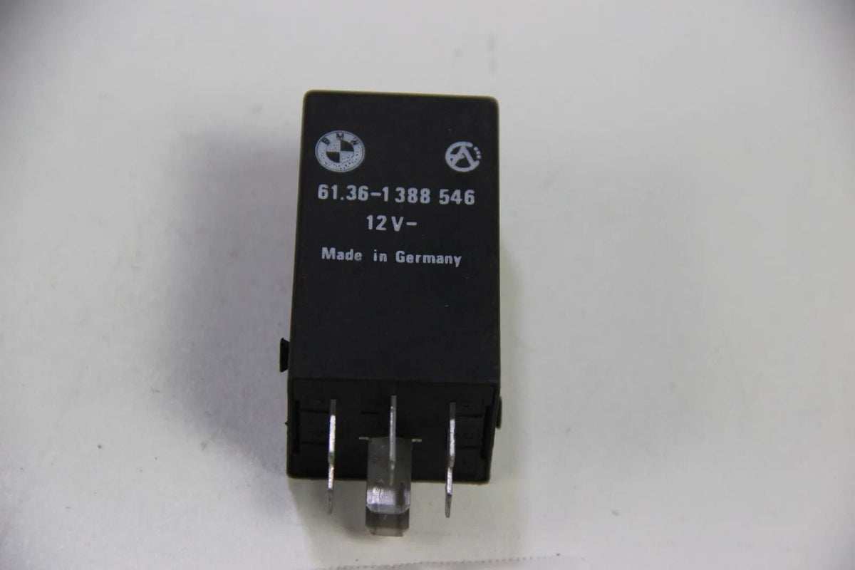 Original BMW E36 E34 E32 E31 Relais Relay Blinkrelais Warnblinkgeber 1388546