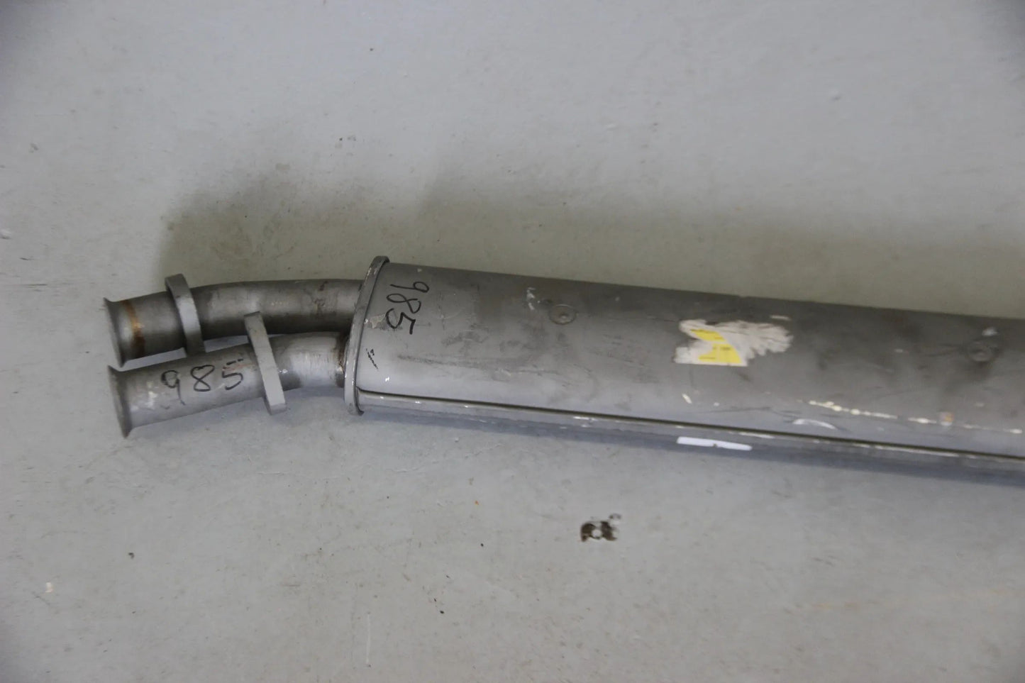Original BMW E30 320i Vorschalldämpfer 18121176985