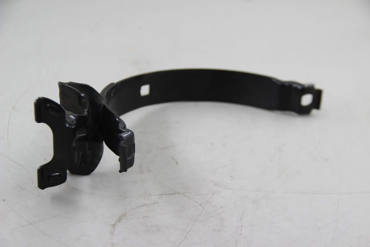 Original BMW E12 518 520 520i M10 M20 Limousine Schelle D=160 18211246031