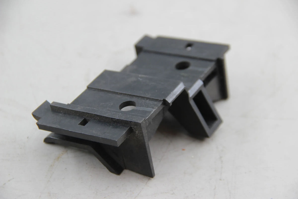 Original BMW E30 316 316i 318i 320i 325i Halter vorne rechts 51111953098
