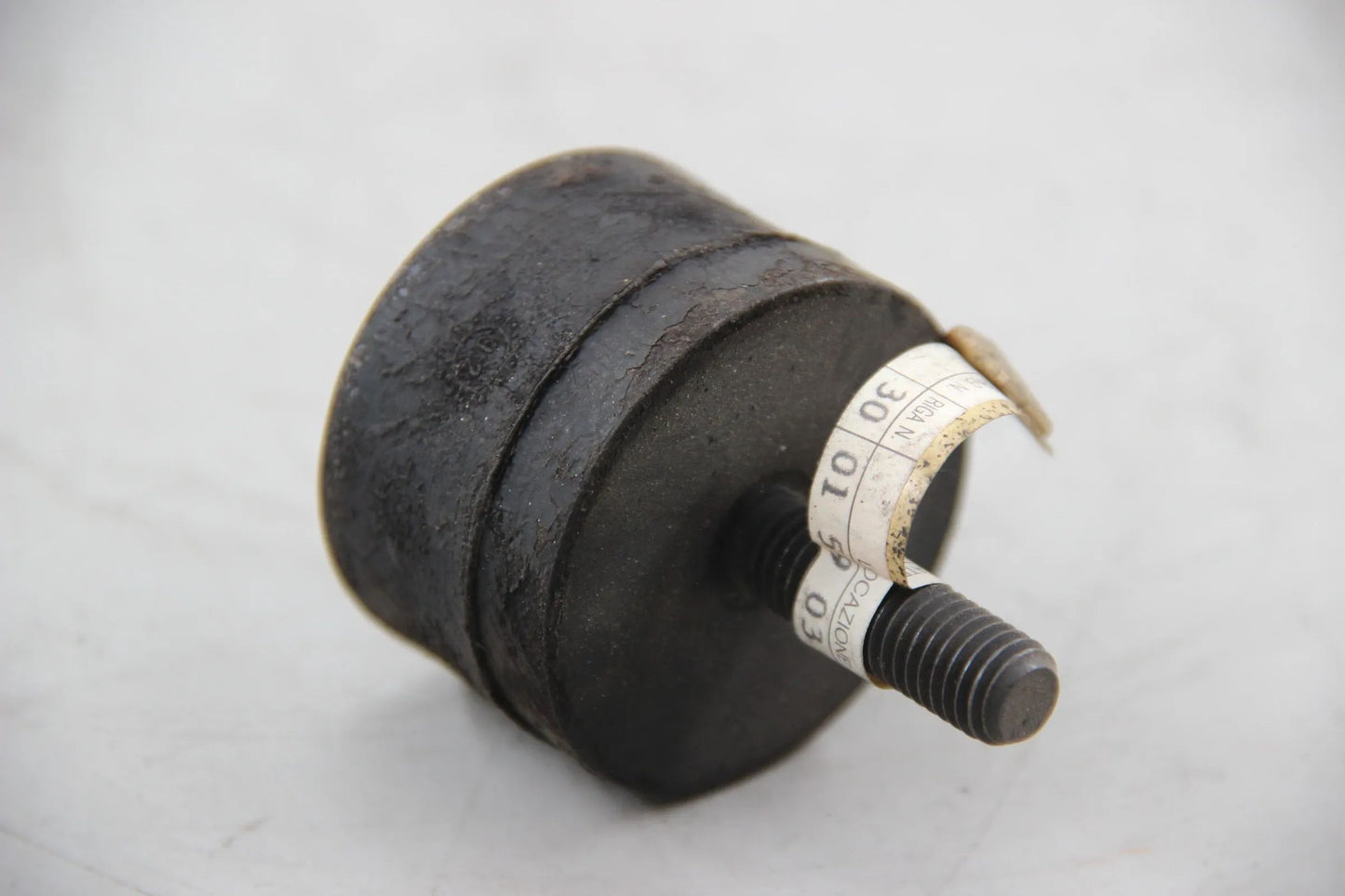Original BMW E21 318i 320i 323i E30 323i E12 518i E28 Gummilager 23711109173