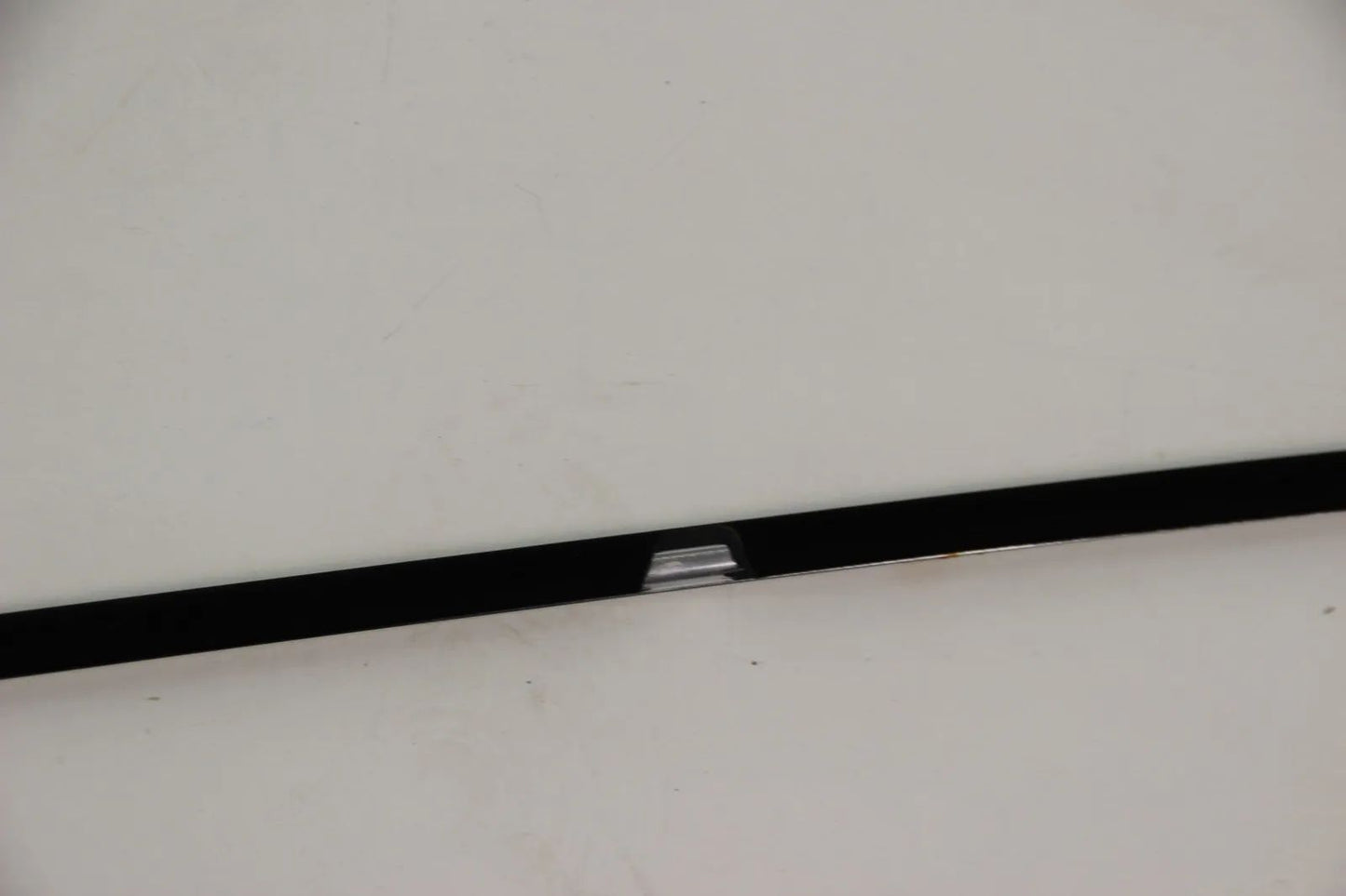 BMW E46 3er Touring 316i-330i Schachtabdeckung aussen rechts chrom hinten