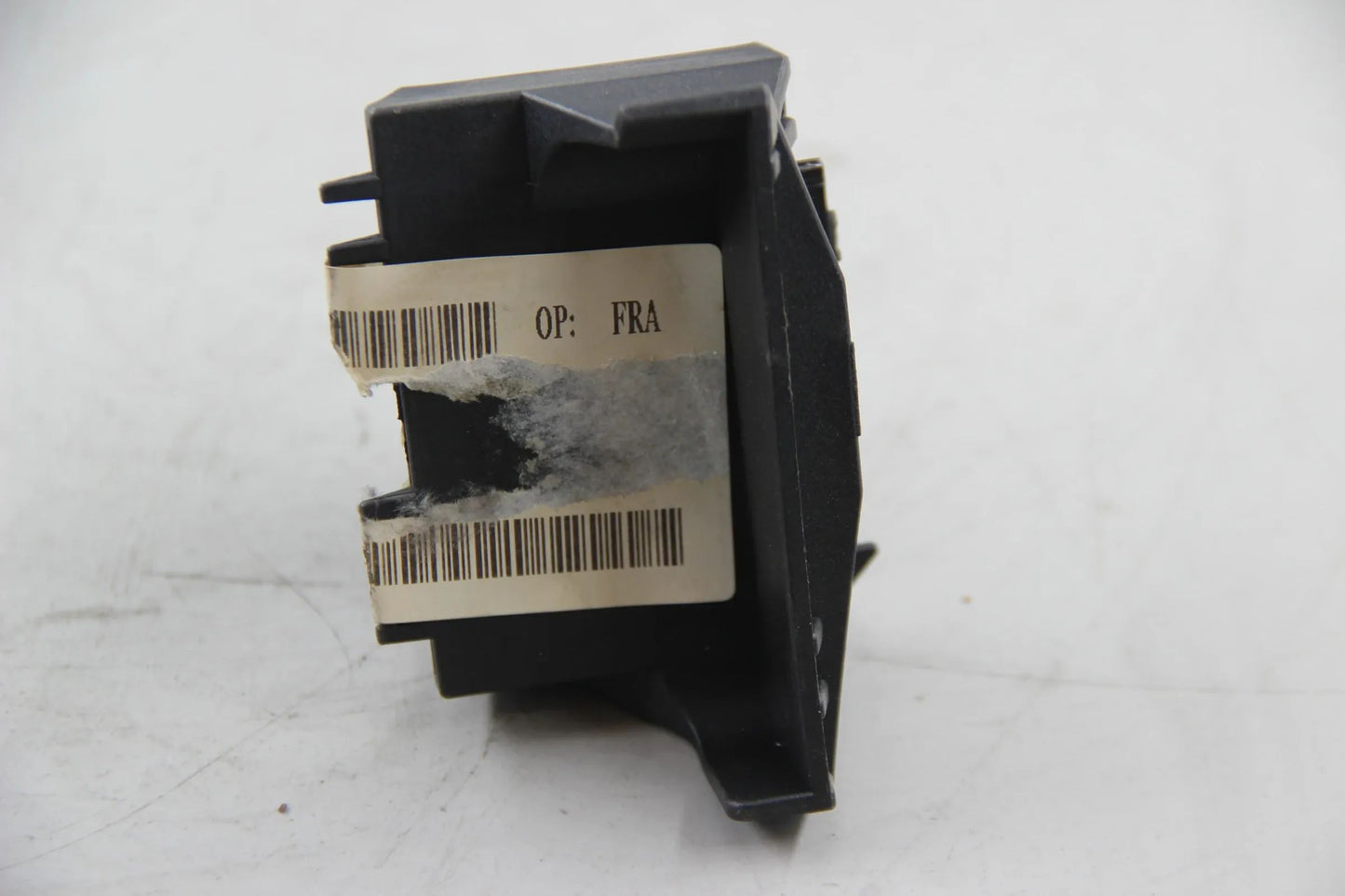 Original BMW E39 520i 523i-540i M5 E38 728i-750i L7 Halter rechts 17111737707