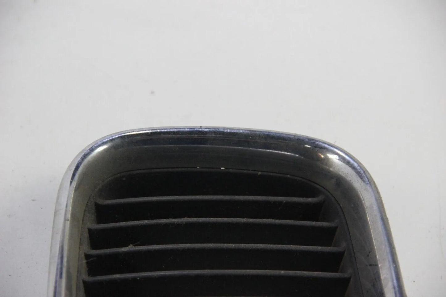 Original BMW E36 3er Ziergitter Chrom Niere Links Kühlergrill 51138151547