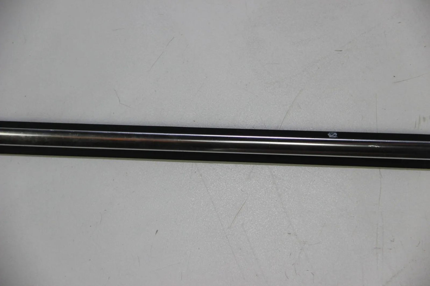 Original BMW E46 Coupe Cabrio Schachtabdeckung aussen links chrom 8226105