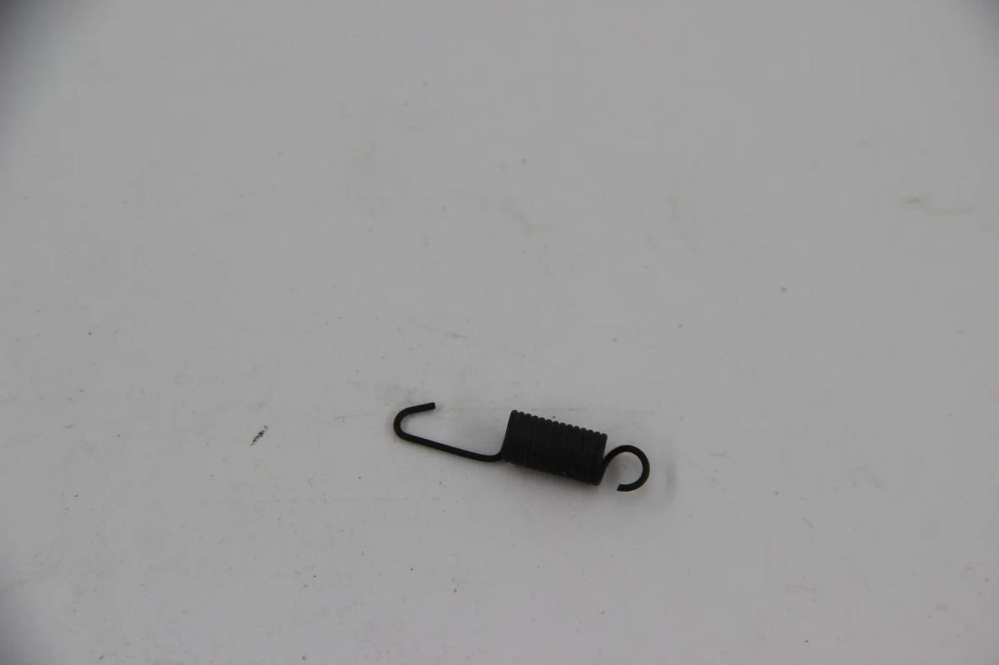 BMW E10 M10 Neueklasse 4-Zyl E12 Zugfeder Vergaser/Einspritzung NOS 13541256062