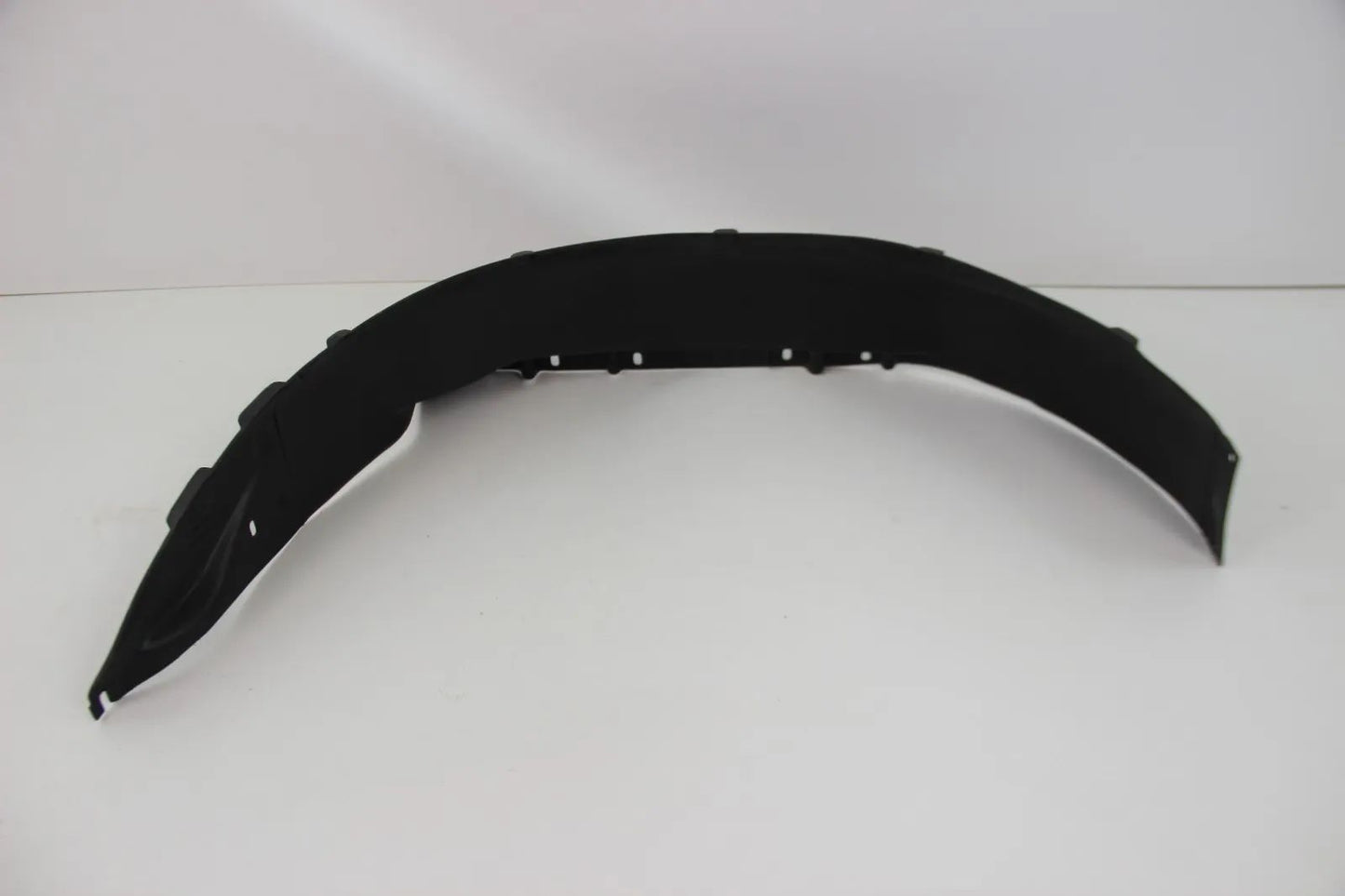 BMW E30 316-325i 2/4 - Türer Touring Abdeckung Radhaus vorne rechts 51711942808