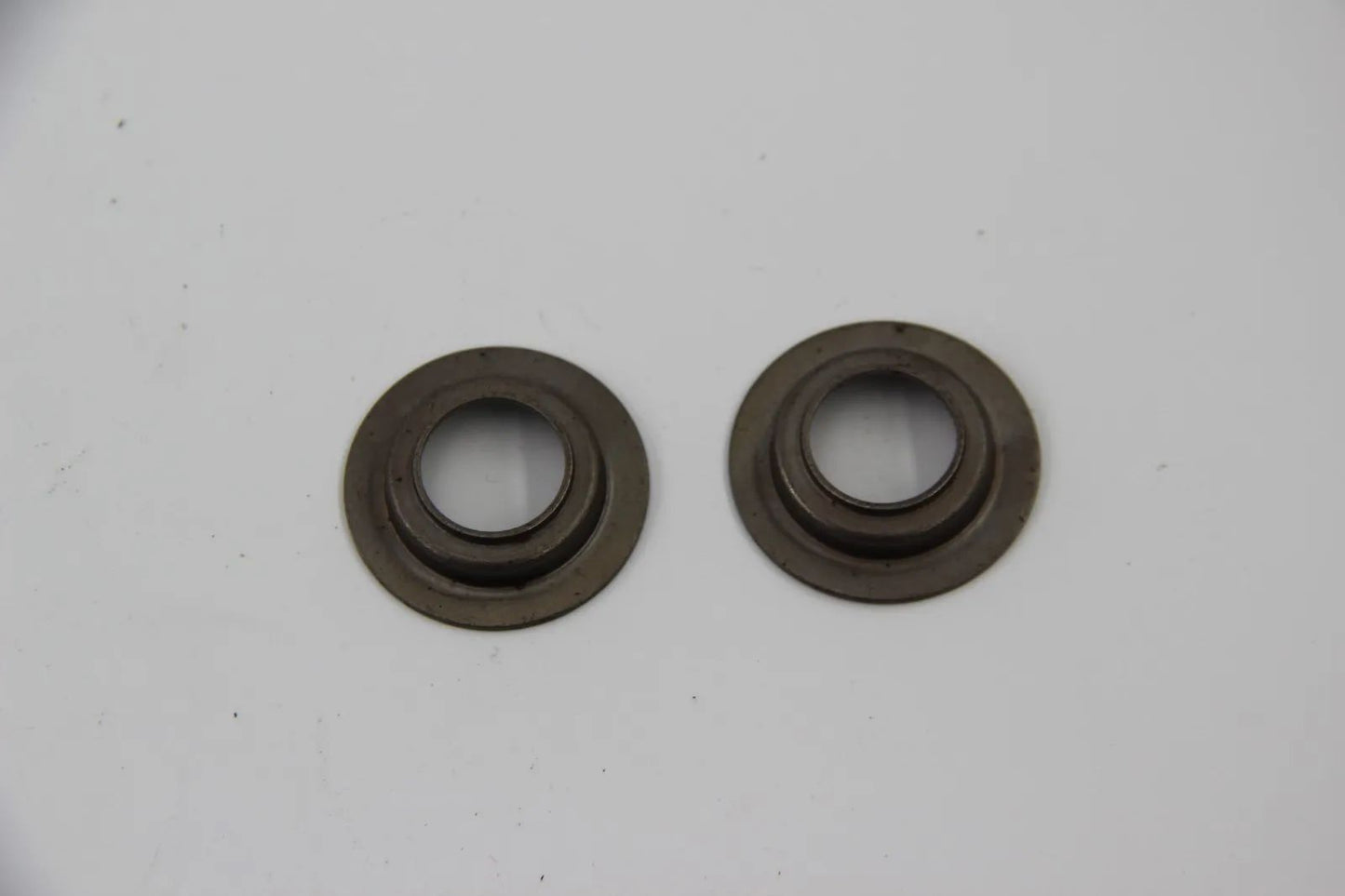 BMW E30 E28 M20 M21 E34 M21 Federteller Ventilsteuerung  2Stk NOS 11341279137
