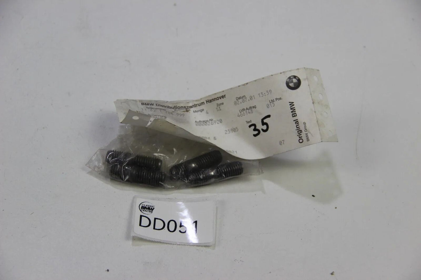 NEU BMW Original E30 316-318is 4x Schrauben Stehbolzen 1162170899 Studs 3er