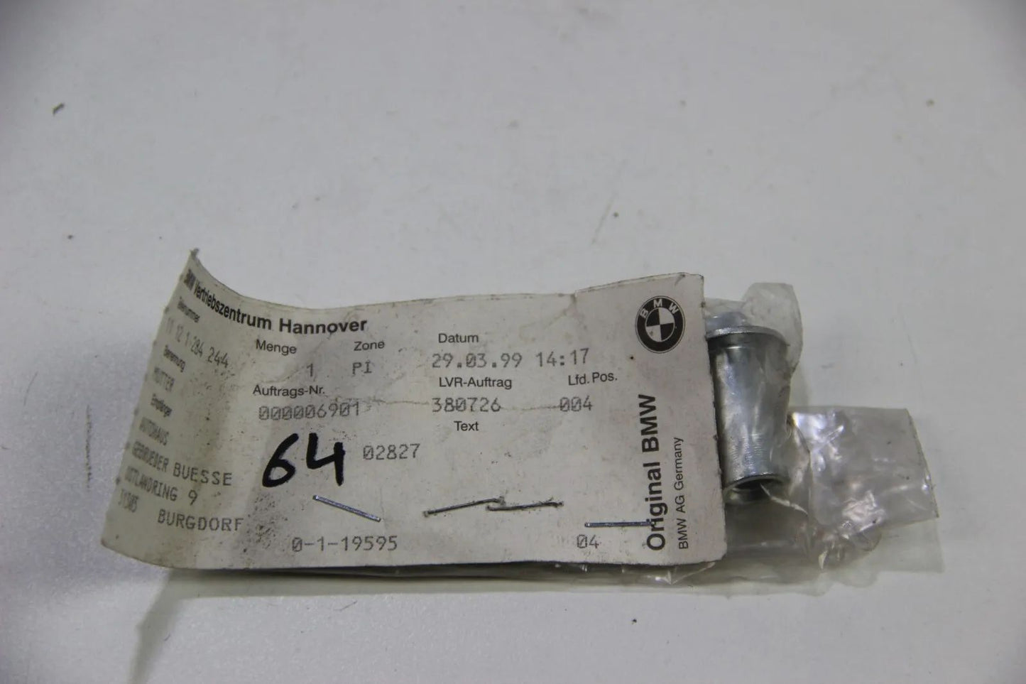 NEU BMW Original E30 E28 E34 Mutter M8 112121284244 3er 5er