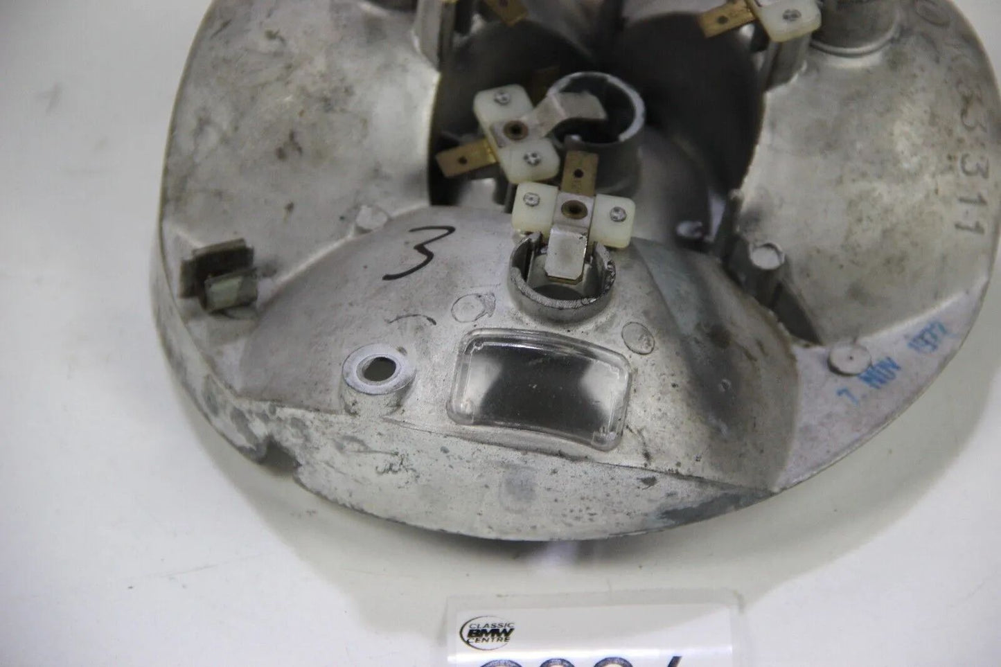 BMW E10 1502 1602 1802 2002 ti  Rückleuchte Lampenträger Rundleuchter Li 2245-U2