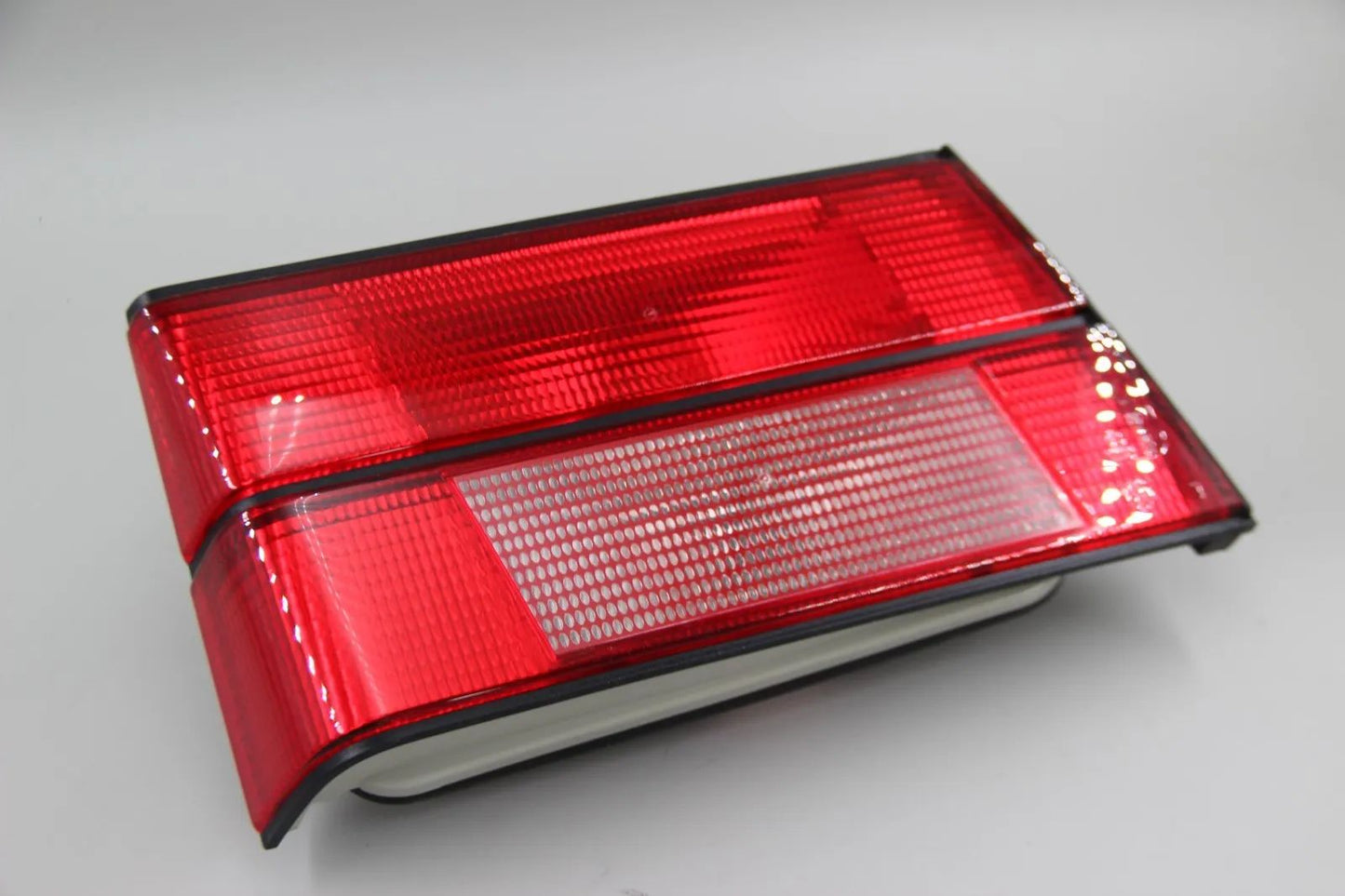 Original BMW E34 Touring  Heckleuchte Beleuchtung Heckklappe links 63218351631