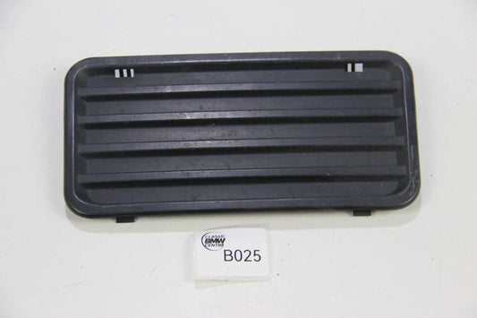 Original BMW E30 E24 Abdeckung Nebeleuchte 1906287 Cover 628csi 630csi 635csi