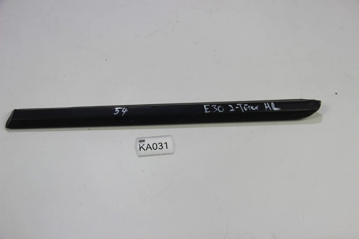Original BMW  E30 Stossleiste Seitenwand 2-Türer VFL hinten links 316i-325i 3er