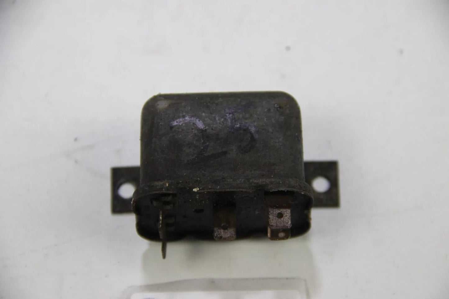 Original BMW E9 3.0 CSI CSL E3 3.0Si Relais Stromrelais Relay 0332003014