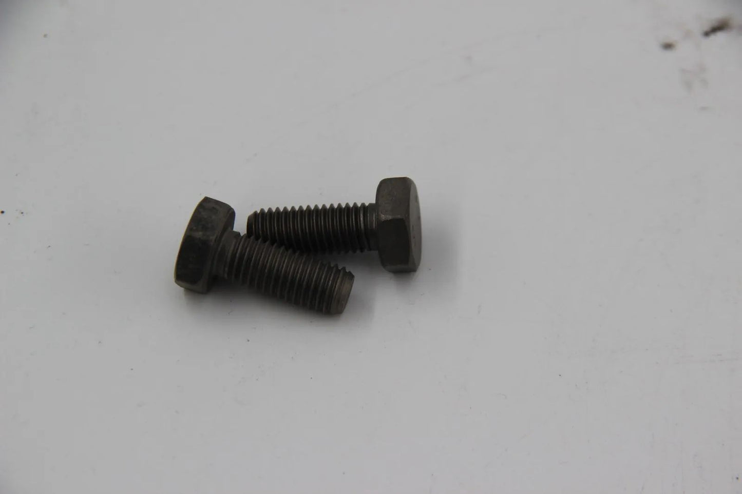 Orig BMW E30 324td E28 524td E34 524td Sechskantschraube M10x25 2Stk 11651275549