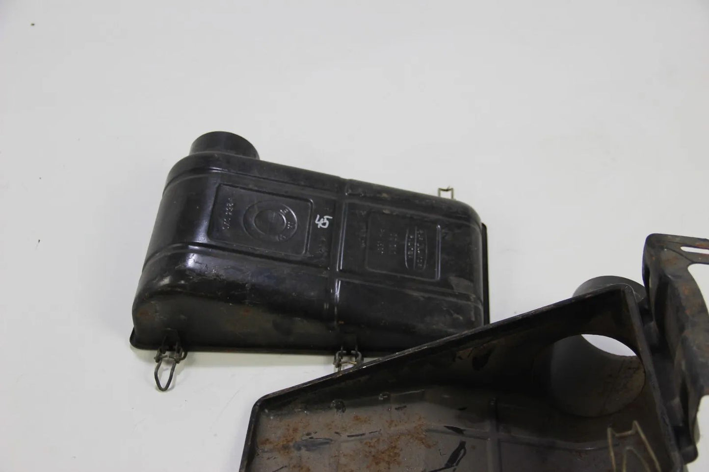 Original BMW E24 E28 M30b35 635csi 535i Luftfilterkasten Ansauggeräuschdämpfer