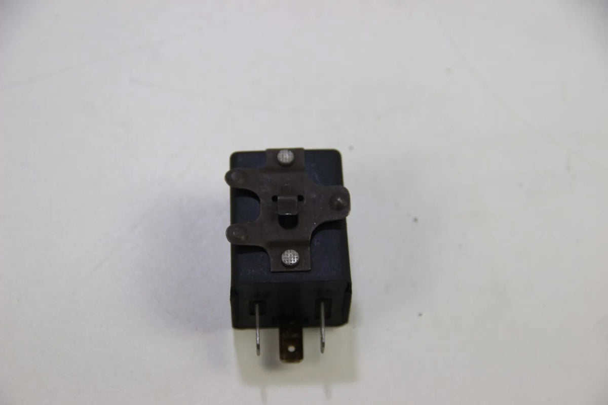 Original BMW E21 E28 E24 Blinkerrelais Relais  Relay Warnblinkgeber  1371908
