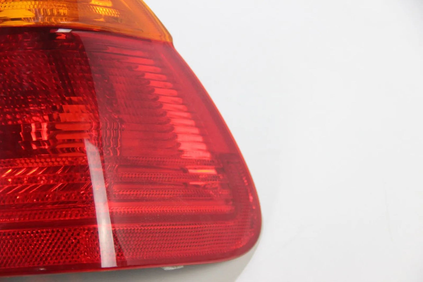 Original BMW E46 3er  Heckleuchte hinten rechts Taillight Light 8364922