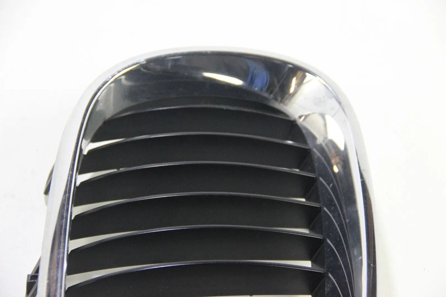 Original BMW E60 E61 5er Ziergitter Links Niere Chrom NOS Grille 51137065701