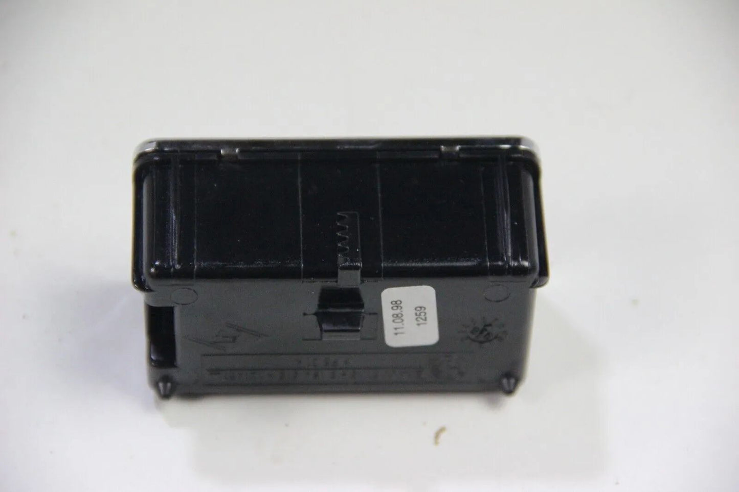 NEU BMW Original E39 520-540 M5 Ascher schwarz 51168184516 Aschenbecher Ash