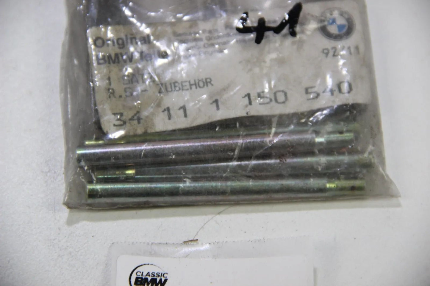 Original BMW E21 M10 M20 1Satz Anbauteile Stift 34111150540 Bremssattel 315-320i