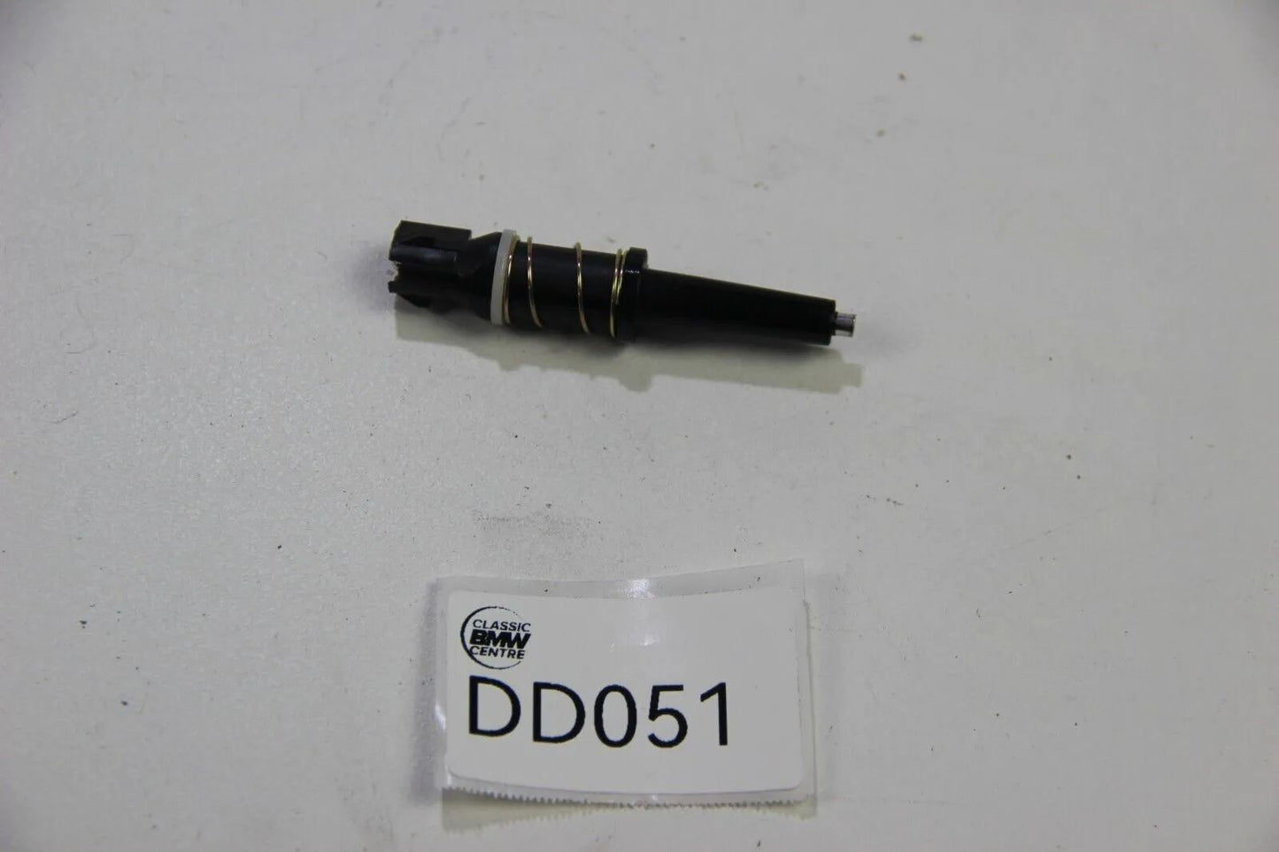 NEU BMW Original E34 E32 Z1 Kontakt Kohle 32331155242 Contact Coal 5er 7er