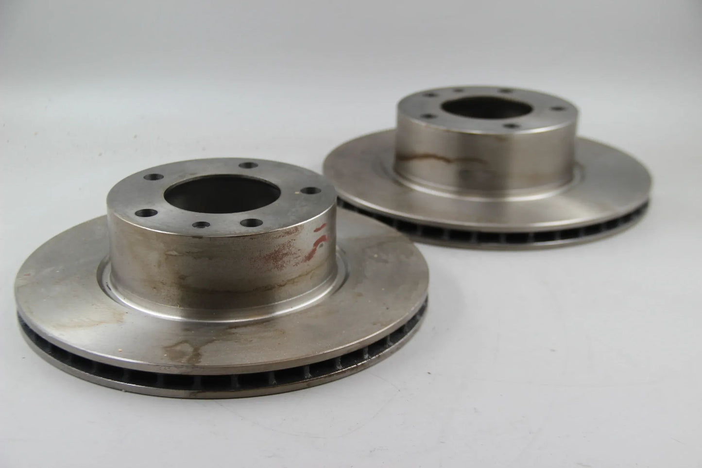 BMW E28 525i 528i 520i 524TD 2x Bremsscheibe belüftet Ferodo NLA NOS 34111151656