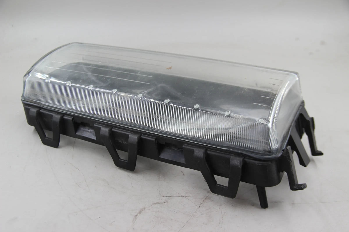 Original BMW E36 316i-328i M3 Streuscheibe rechts beschädigt 63128363506