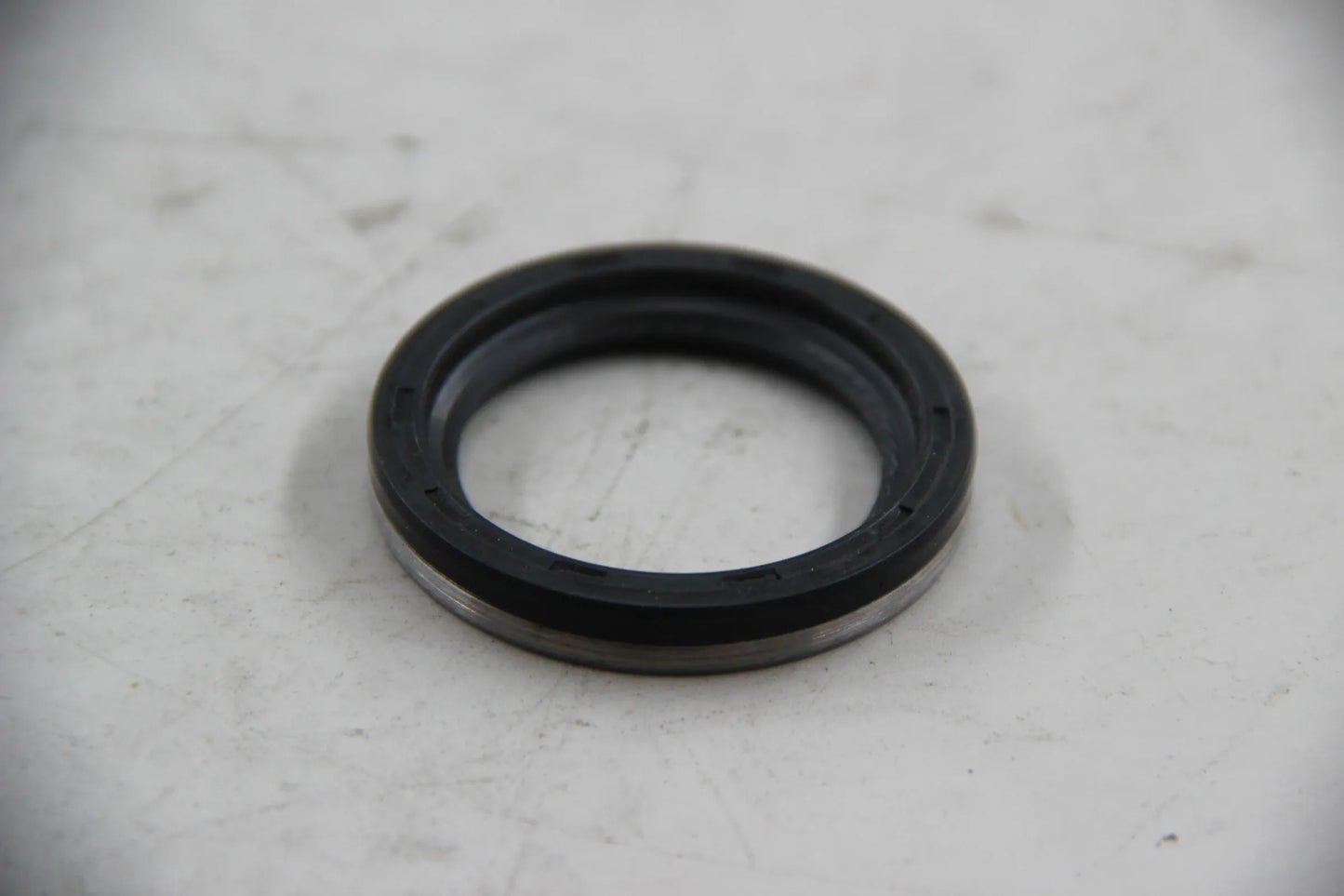 Original BMW E30 3er 325ix M20 Touring Wellendichtring 35X47X7 27211224636