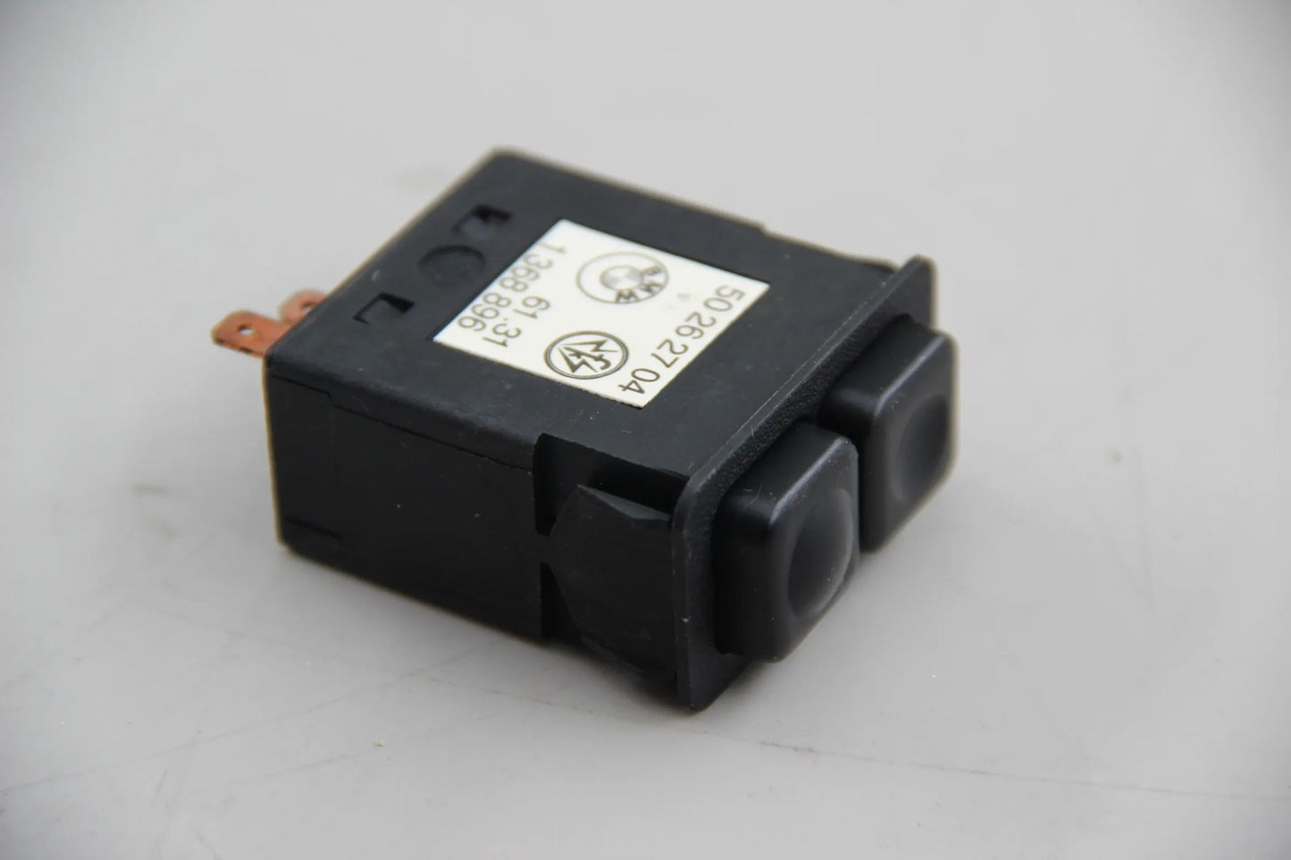 BMW E30 E28 Schalter Nebelscheinw./Nebelschlusslicht 61311368896 / 61311368895