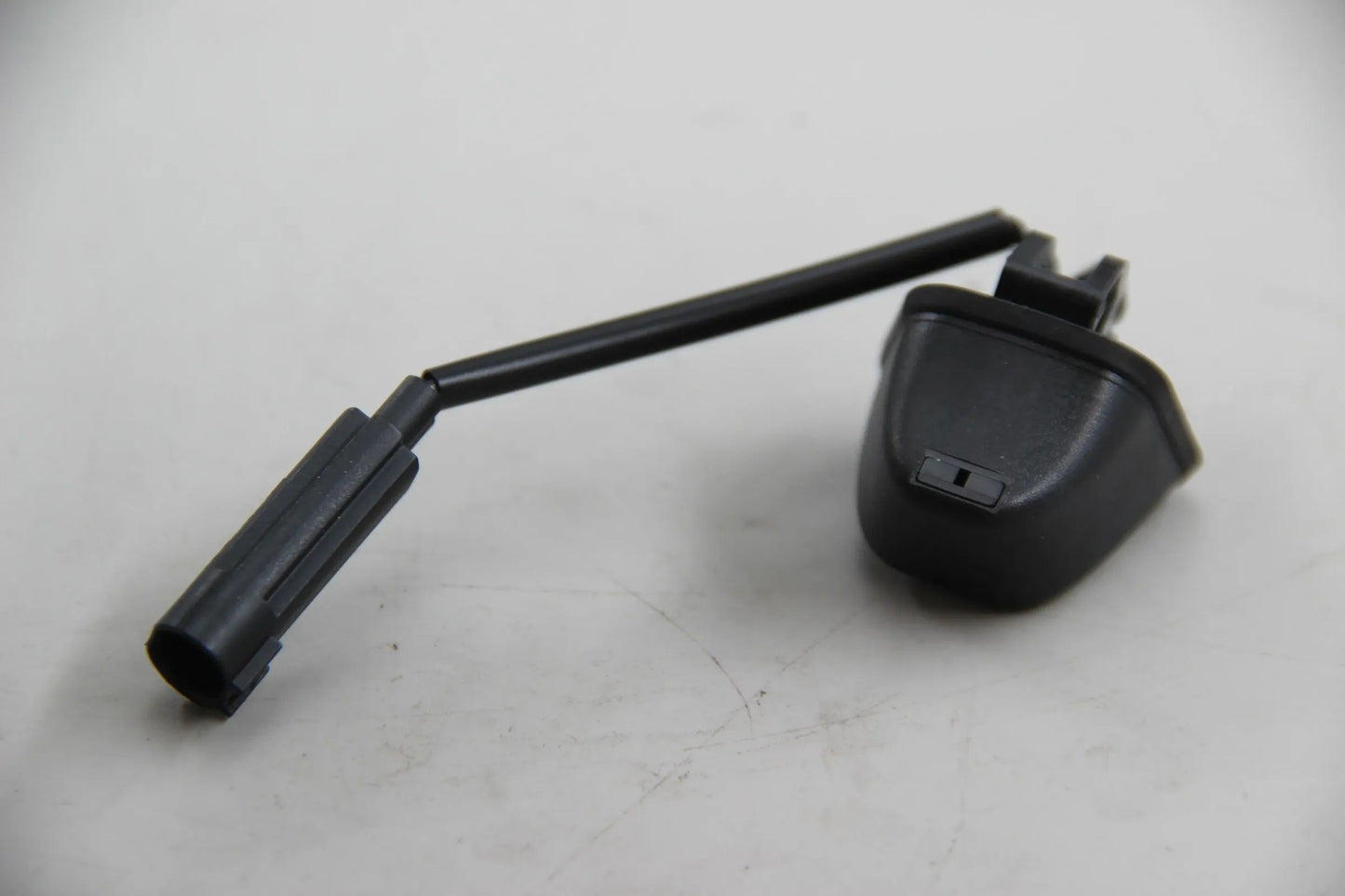 Original BMW E90 316i-335i M3 E91 E92 E93 Spritzdüse heizbar 61667131299