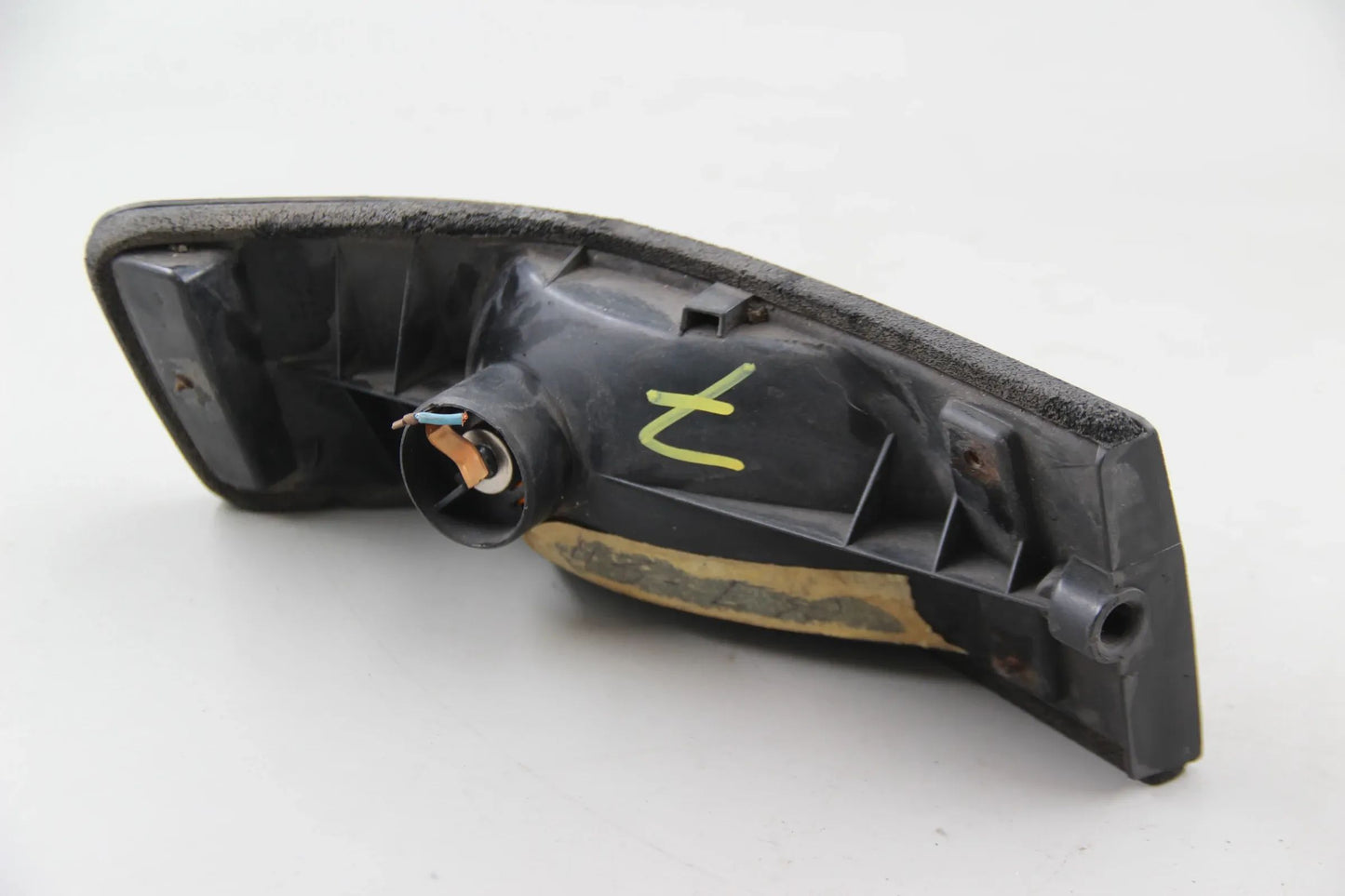 Original BMW E28 518 518i-535i M5 Blinkleuchte vorne rechts 63131366572