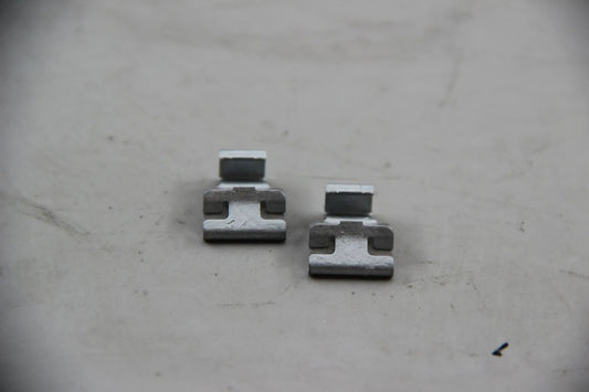 Original BMW E60 525d 530d 530xd 535d E61 525d 530d E83 2x Clip 12517799868