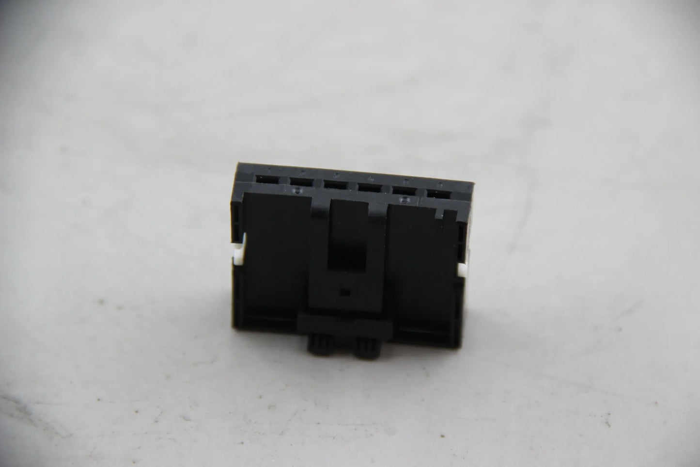 Original BMW E46 E90 E91 E92 E93 E39 E53 Buchsengehäuse 6 POL. 61138369702