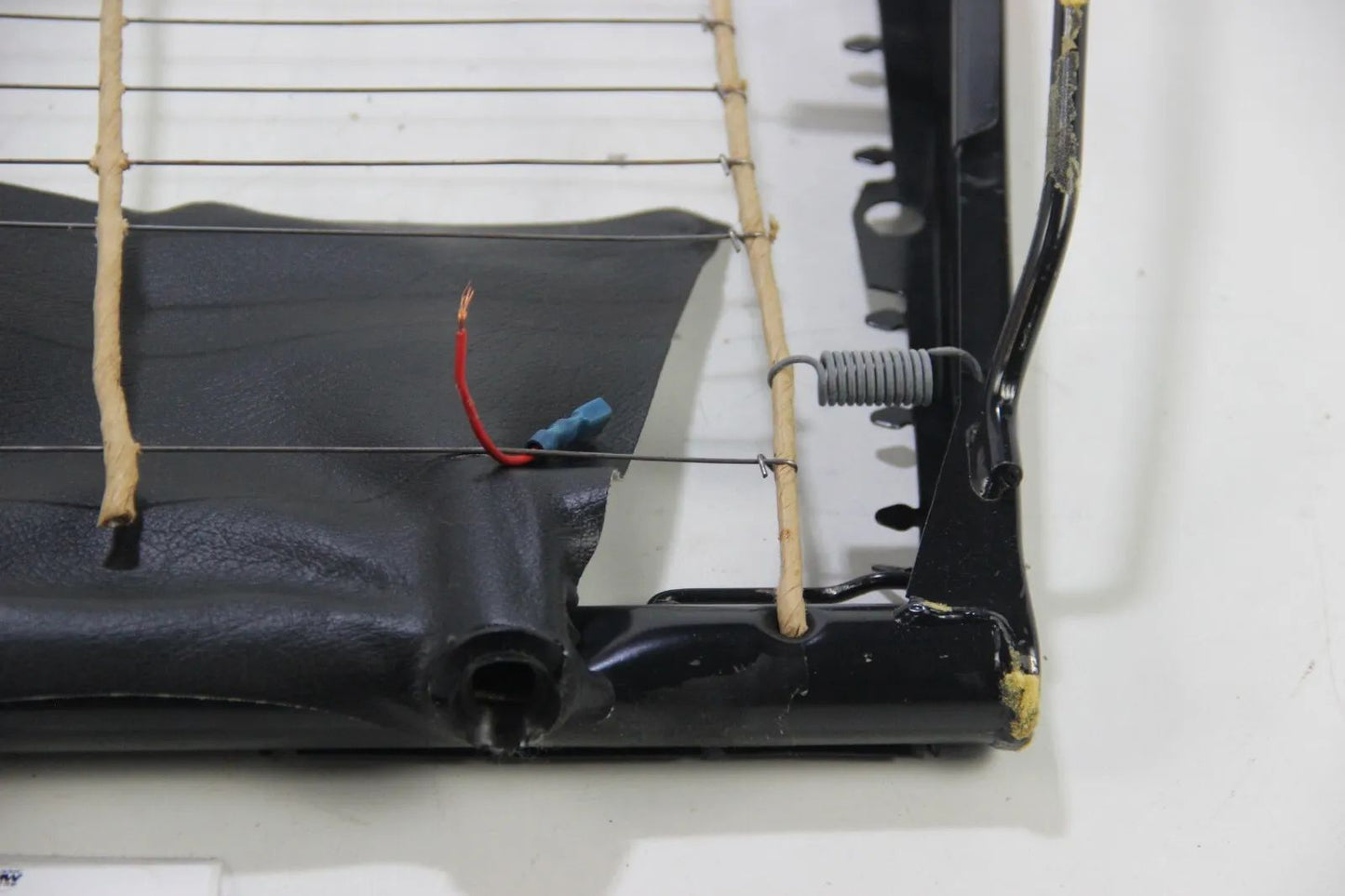 Original BMW E30 316i-325i M3 Sportsitz Rücklehne VL 4-Türer Einzelteil