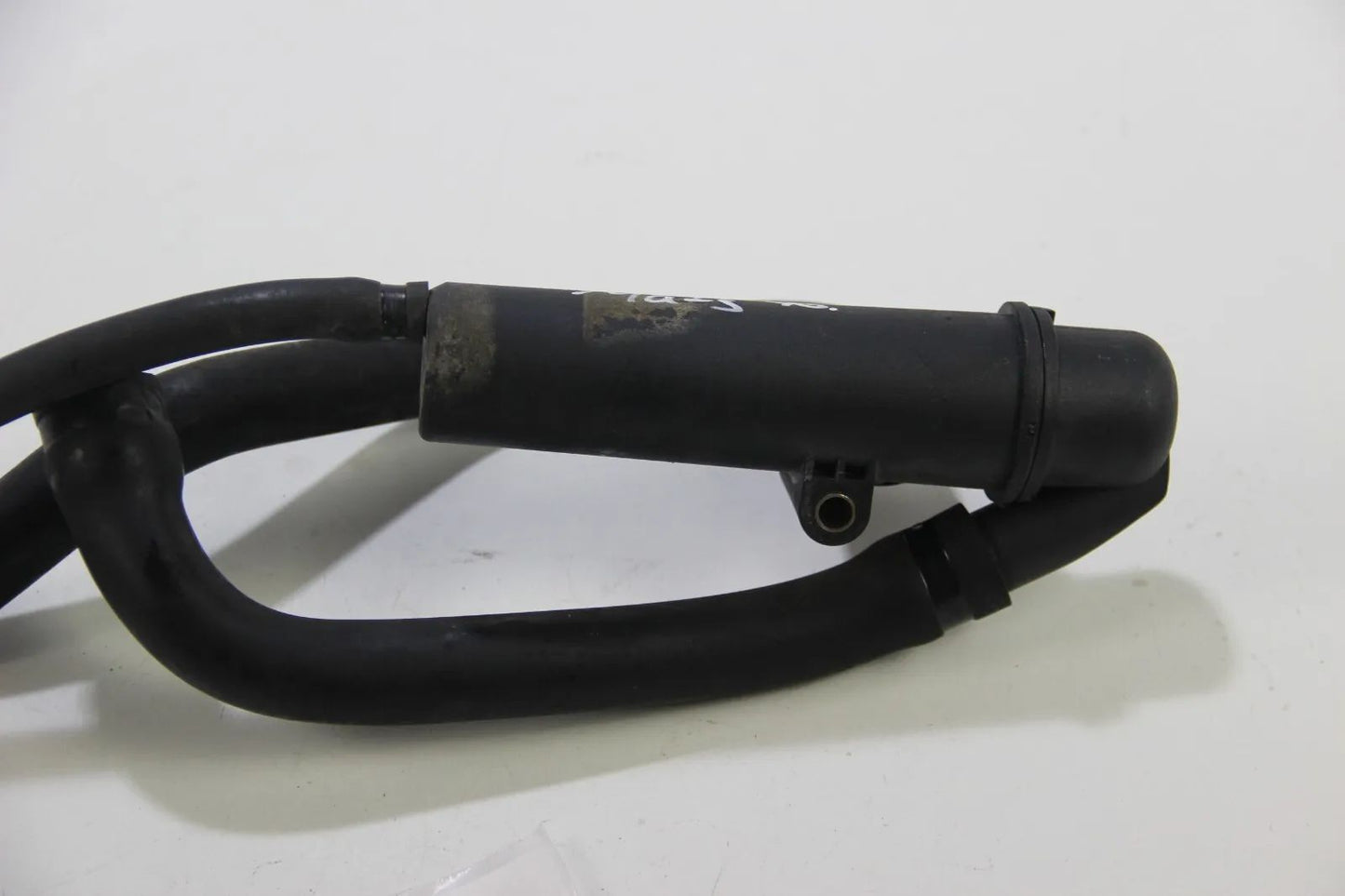 BMW E30 M3 S14  Ölabscheider Kurbelwellen Gehäuse Entlüftung KGE 2241124