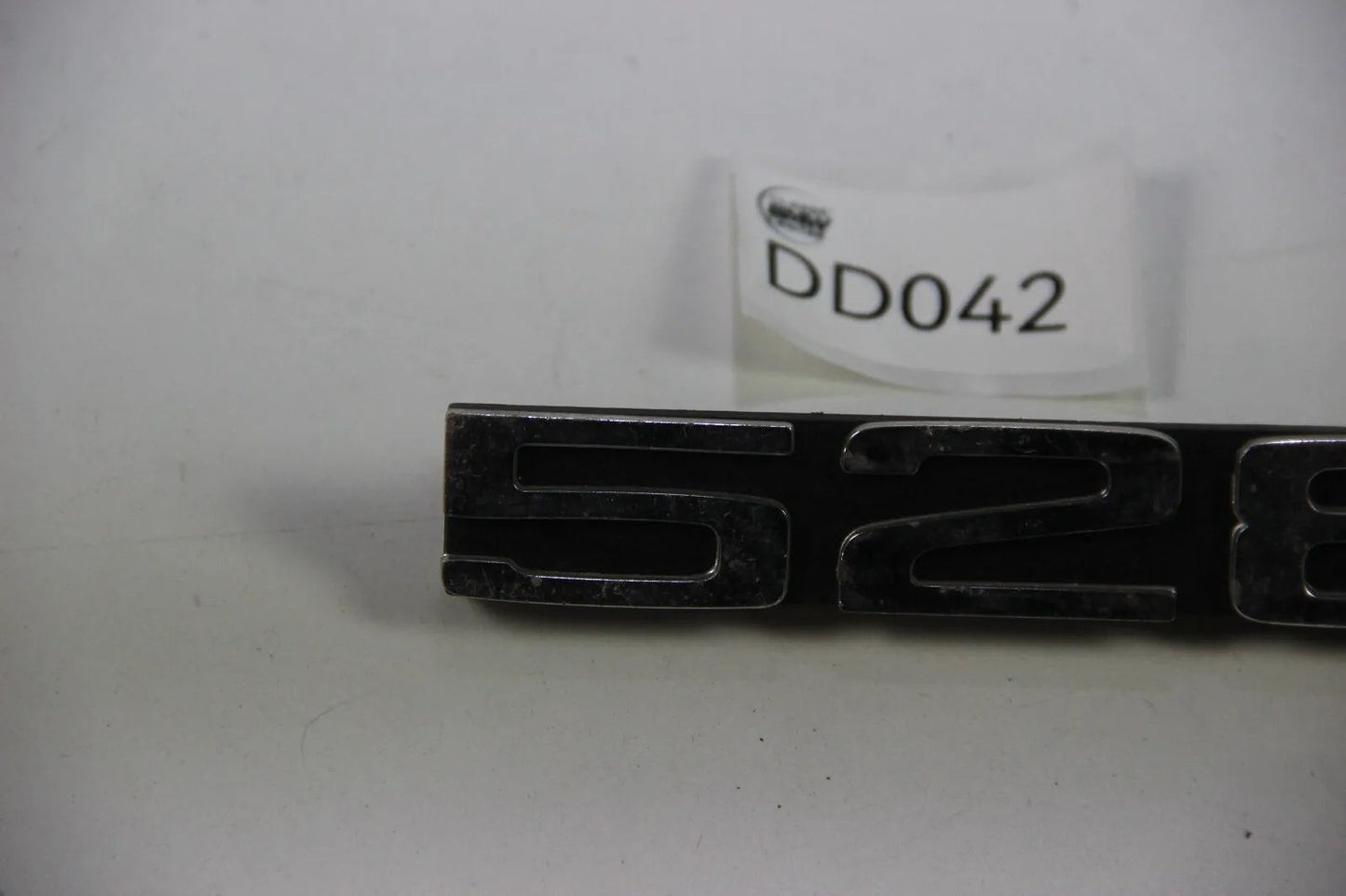 Original BMW E12 528i Emblem Ziergitter Vorne 528i Badge