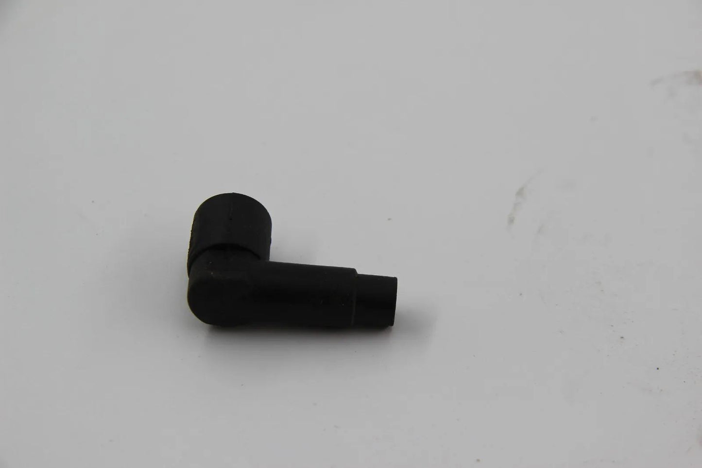 Original BMW E12 E21 E23 Entstörstecker Supressing Socket 12121289844