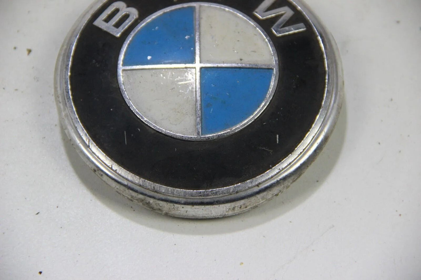 Original BMW E3 E9 Coupe E12 Plakette Emblem BMW Badge OEM 5-Series 1813833
