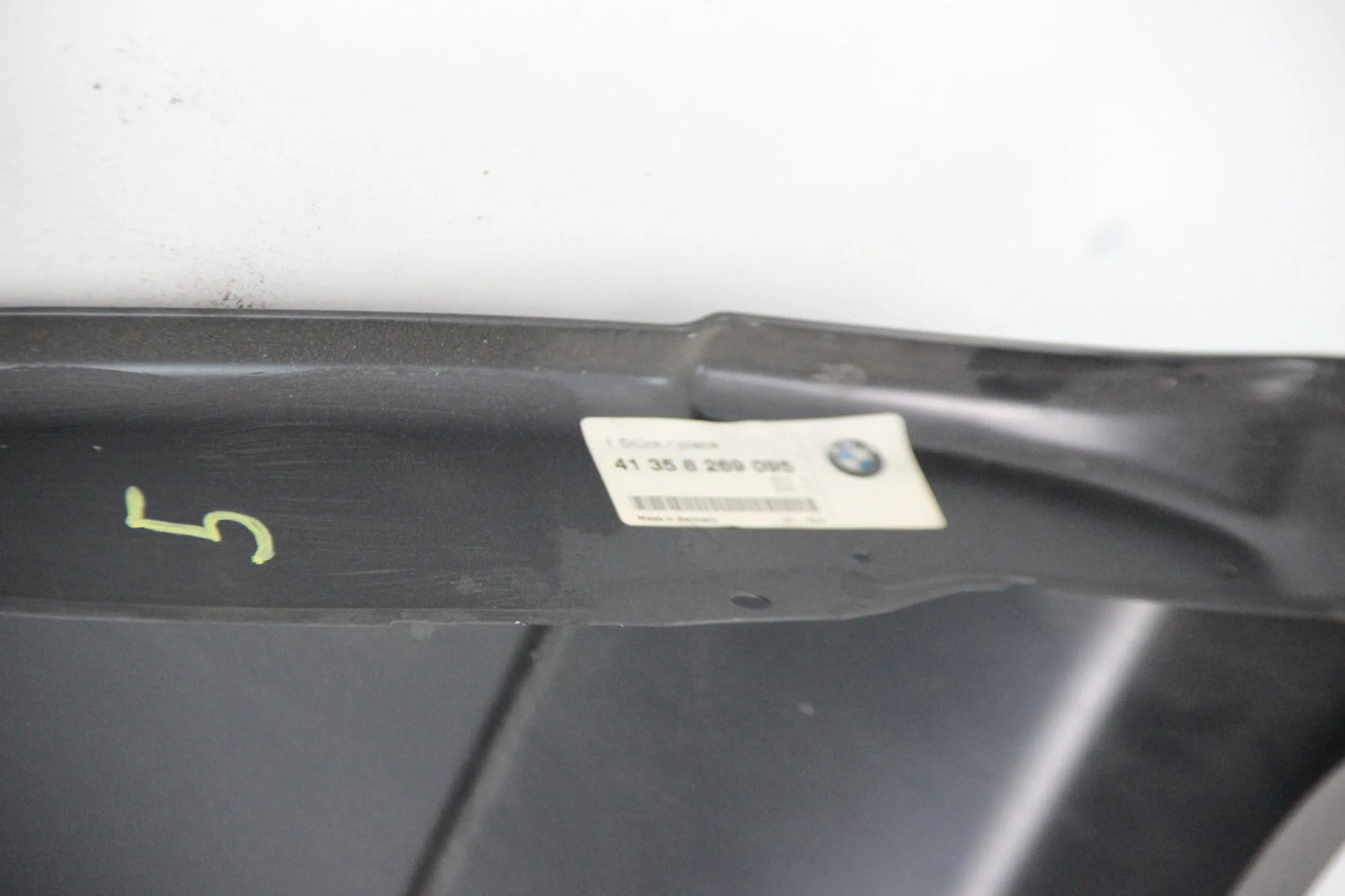 Original BMW E38 Limousine  Kotflügel Seitenwand vorn links  41358269095