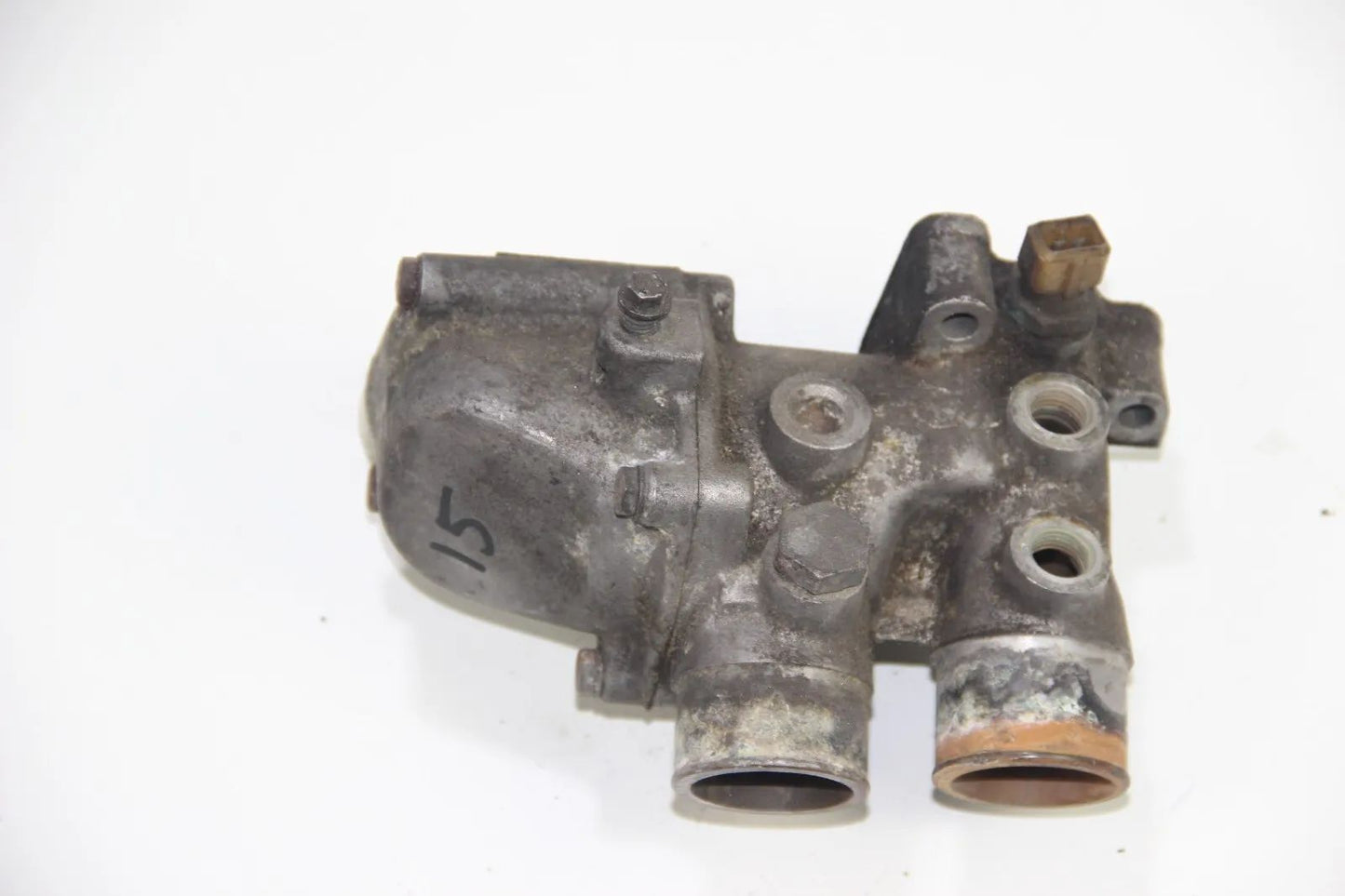 Original BMW E3 E9 E24 E23 E32 E34 E28 Thermostatgehäuse 1250351 1250355