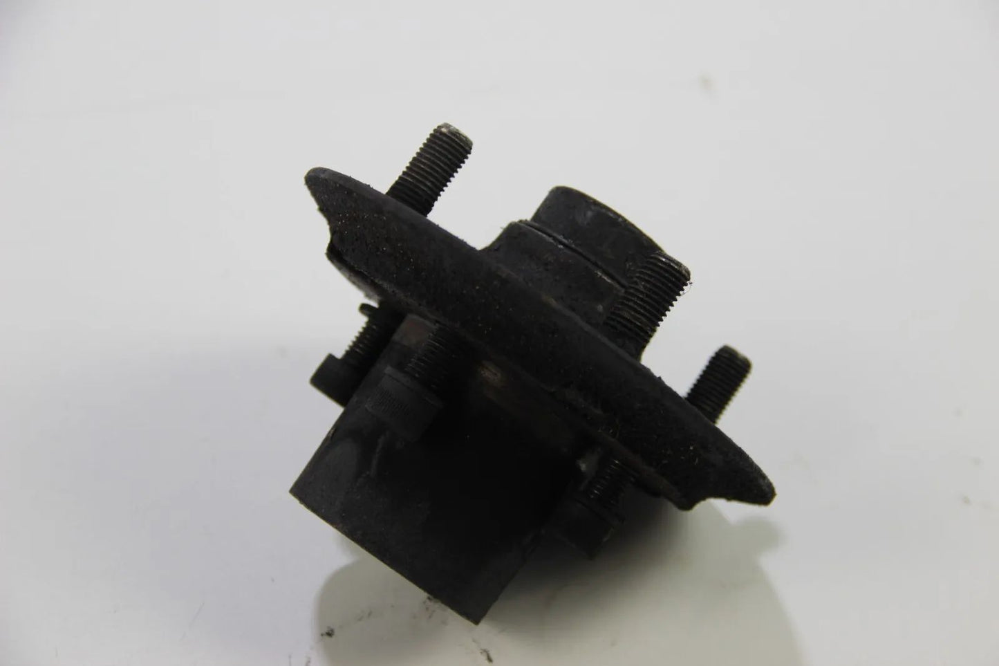 Original BMW E10 1502-2002 Radnabe Wheel Hub Radlager vorne Nabe 1602 1802 OEM